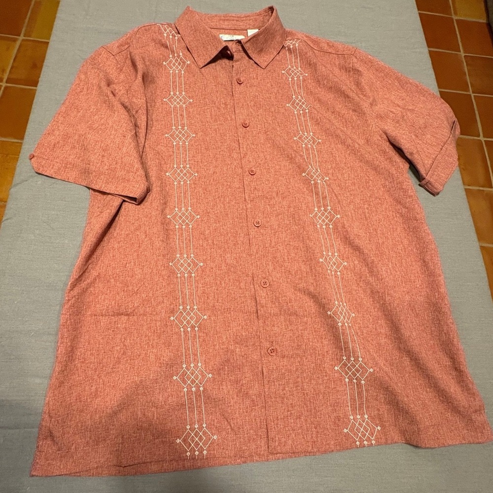 Cafe Luna Mens Large Terracotta Red Embroidered Short Sleeve Button Down Shirt